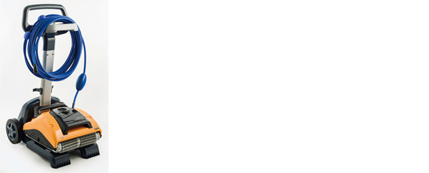 プール掃除ロボット