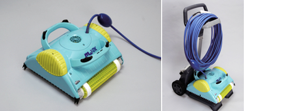 プール掃除ロボット